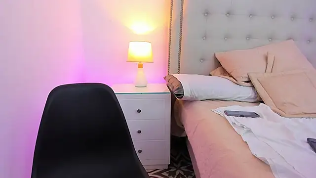 KattaGoez Chat XXX live