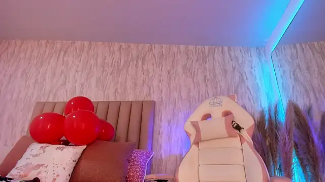 Emely_florence_ Show Webcam