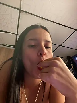 Mia_jhoonson – Naživo XXX chat