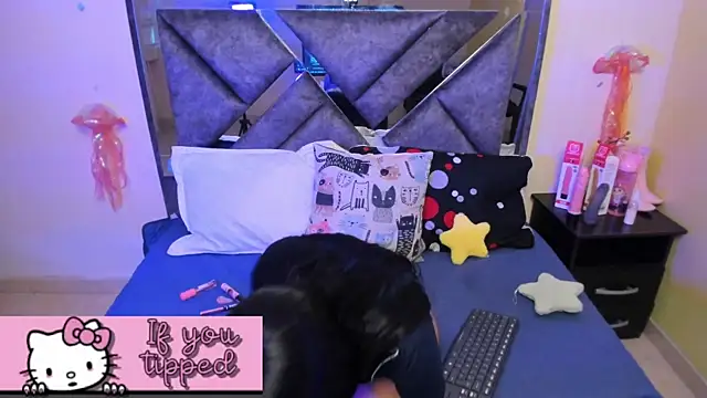 Mss_MeloddyのライブXXXチャット