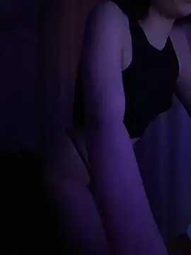 Show modela _PixelQueen_ na web-kameri