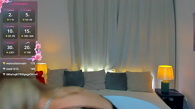 SinLuna_のライブXXXチャット