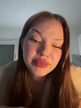 lunamuna_ Chat XXX live