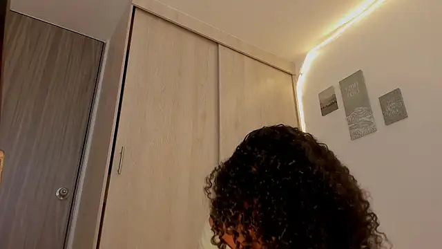 mariam_hill Chat XXX live