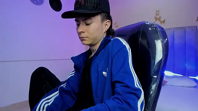 Nascary_Fox Live XXX-Chat