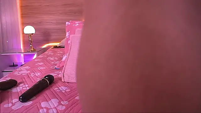 danna_berlin_ Adlı Modelin Canlı XXX Sohbeti