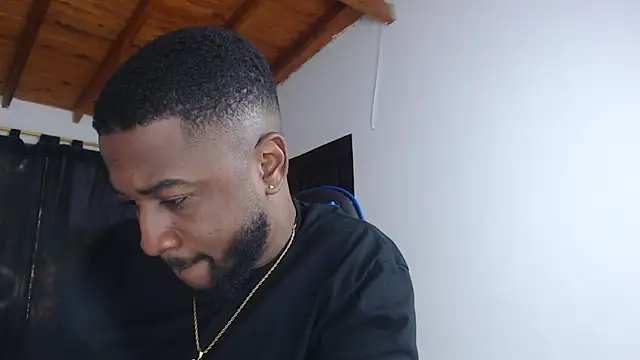 Drake_Nassir4 Live XXX-chat