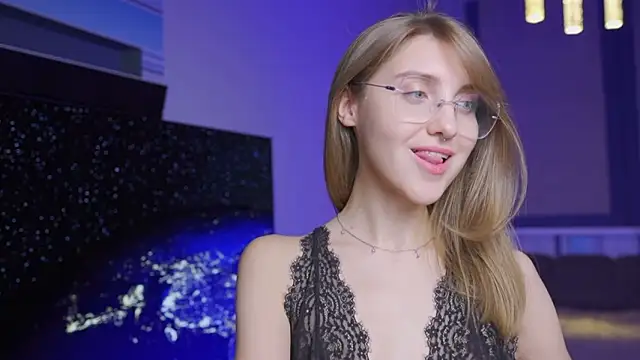 แชท XXX สดของ CassiaBlade1