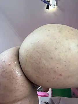 TRIOGOALS3 লাইভ XXX চ্যাট