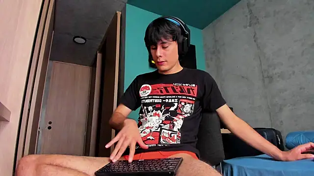 Huge_latin_cock: онлайн-секс-чат