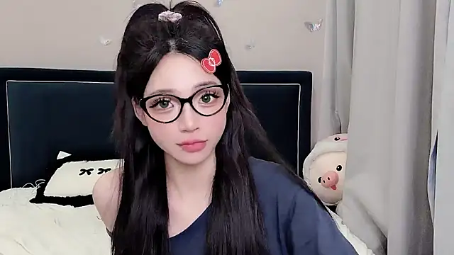 _Gwendolyn_ Show Webcam