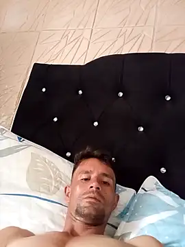 torvyHot 现场XXX聊天