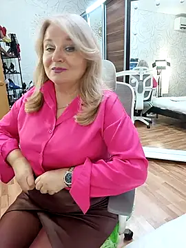 AvrilMillersのライブXXXチャット