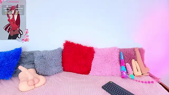 Cloee_Lovee: απευθείας συνομιλία ΧΧΧ