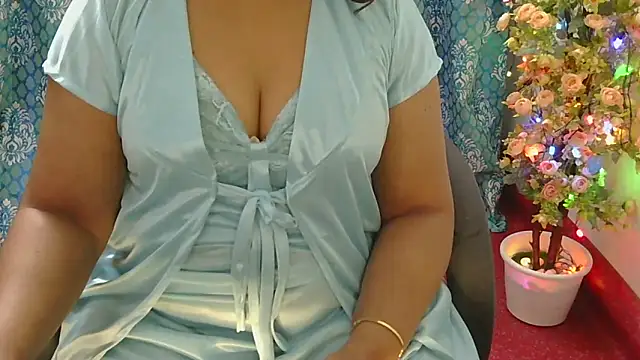 Mallu_Manisha: вебкам-шоу