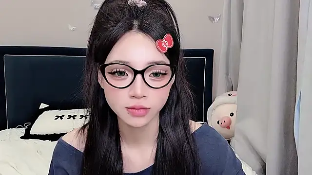 _Gwendolyn_ Show Webcam