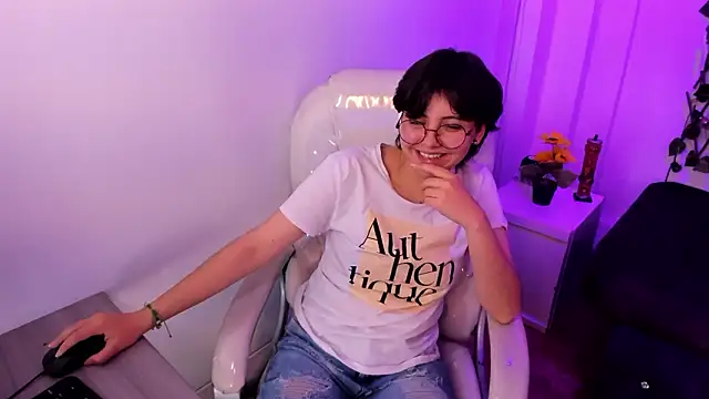 Nathaly_dsn Live XXX chat