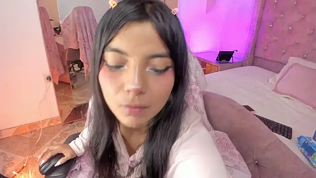 sofi_soft_ Live XXX Chat