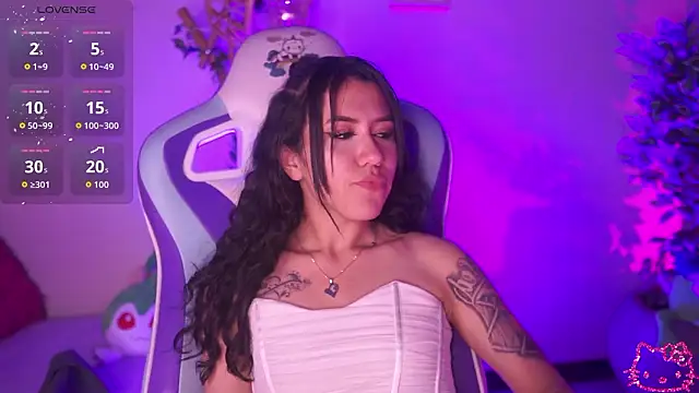 _chloe_moons_'s Live XXX Chat