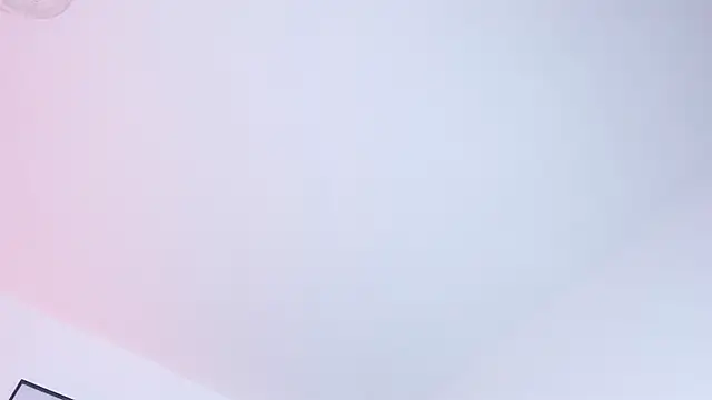 hinazuru Chat XXX in diretta