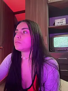 i_am_nina_'s Live XXX Chat