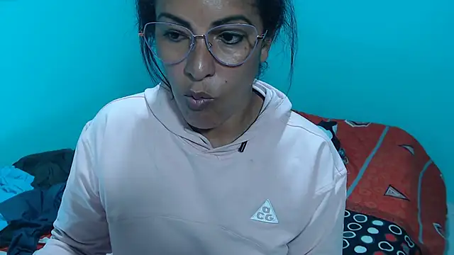 Chat XXX en directo de kateleyagrey