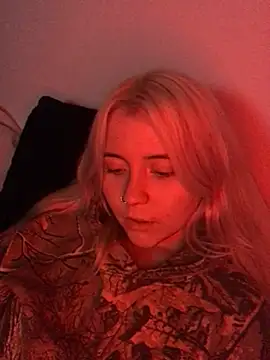 Blondie_Sofia_Essexbabe Obrolan Langsung XXX