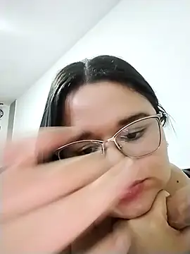 SamanthaStonee – Naživo XXX chat