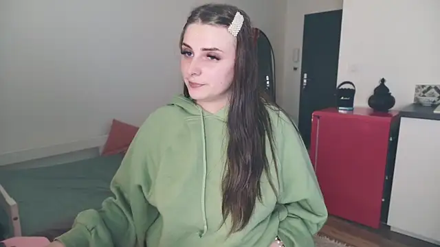 Celeste_Off: онлайн-секс-чат