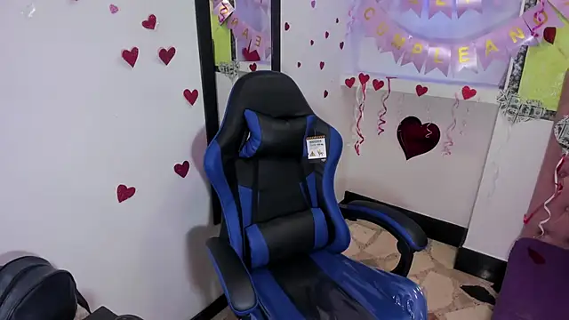 Živý XXX chat miaa_scott7