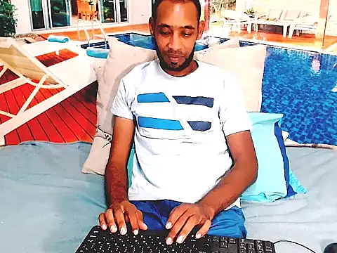 IndianMagicMike: онлайн-секс-чат