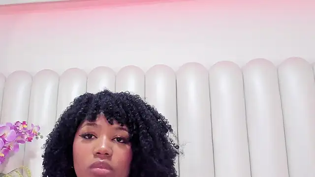 BrendaFernandez_ Chat XXX live