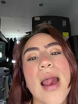 แชท XXX สดของ Lia_Moon_Official