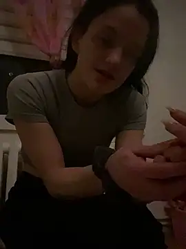 แชท XXX สดของ LeonieClaire