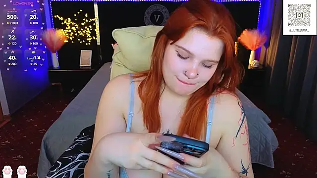 Clumsy_Nana Obrolan Langsung XXX