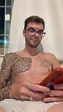 Leonsouzaof Webcamshow