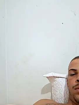 CLARO123F's Live XXX Chat