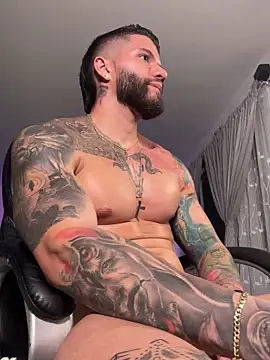 Frank_Farrell Live XXX-chat