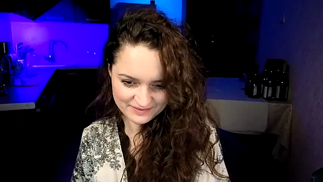 Cerann1 élő XXX-chatje