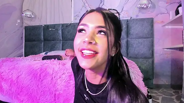 XXX chat uživo modela AntonellaRossi