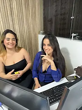 Antonella_Julieta's Live XXX Chat