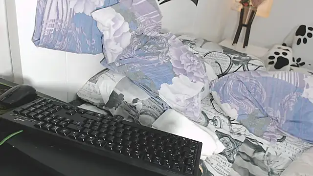 yina-rosse 网络视讯表演