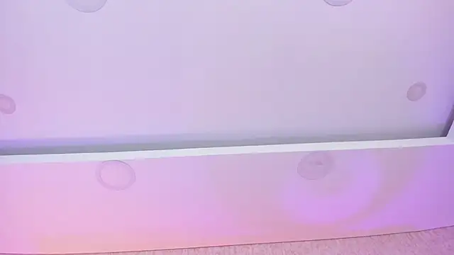 Viollet_xoxo 라이브 XXX 채팅