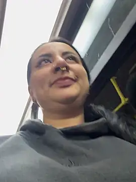 Abril_Luv: απευθείας συνομιλία ΧΧΧ