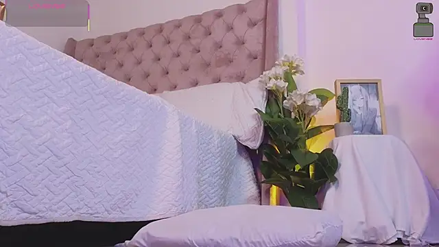 _Linoshka_1 Adlı Modelin Canlı XXX Sohbeti