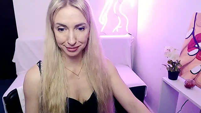 Chat XXX Live Cute_Smile_Shy