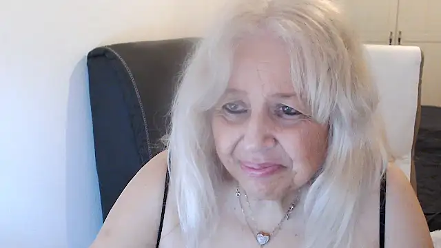 SusiLifeXXX Pertunjukan Webcam