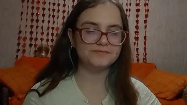 Chat XXX en directo de Miyabeee