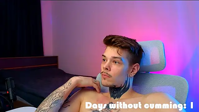 DENIS_HERE Chat XXX live