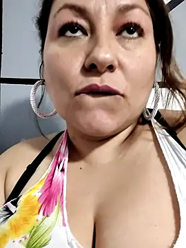 sakotodika Chat XXX in diretta